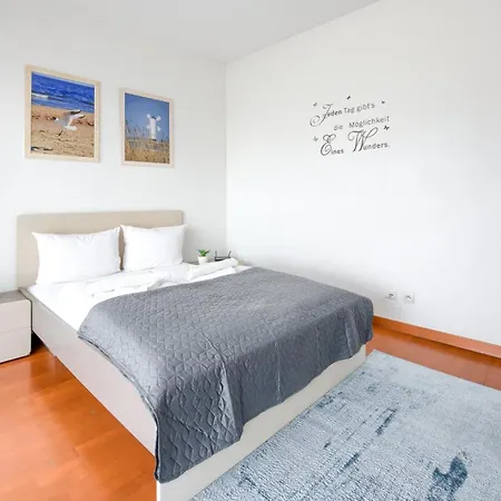 Apartment Sun&snow Plaza *