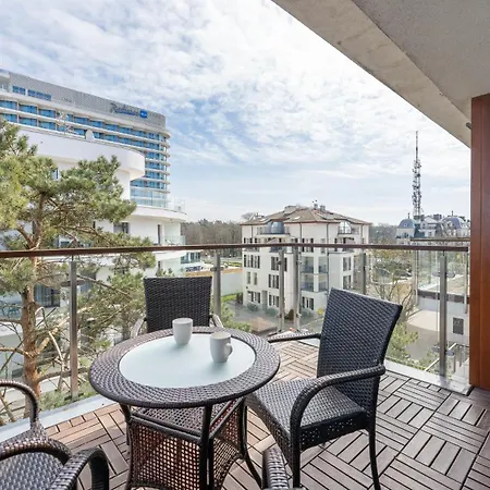 Sun & Snow Plaza I
