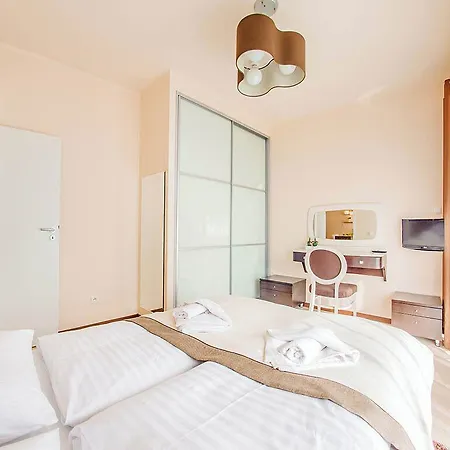 Plaza I, Sun & Snow Apartamento *