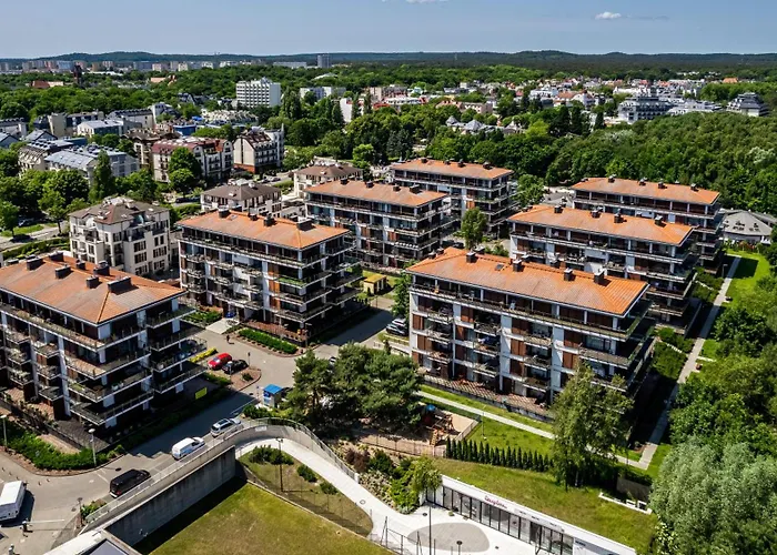 Plaza I, Sun & Snow Apartment