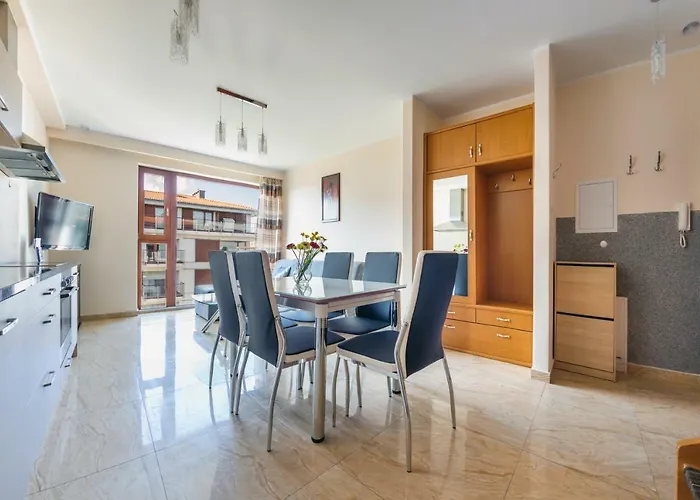 Plaza I, Sun & Snow Apartment *